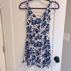 H&M Divided blue white floral skater dress